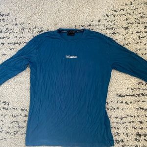 Alphalete long sleeve